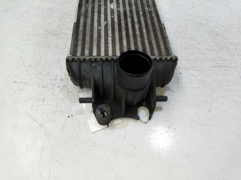 Recambio de intercooler para renault trafic caja cerrada (ab 4.01) referencia OEM IAM 868928GH 7700312903 