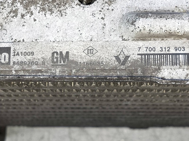 Recambio de intercooler para renault trafic caja cerrada (ab 4.01) referencia OEM IAM 868928GH 7700312903 