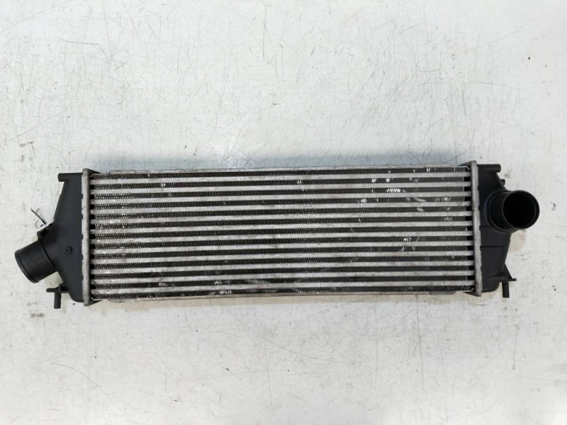 Recambio de intercooler para renault trafic caja cerrada (ab 4.01) 2.0 dci diesel cat referencia OEM IAM 93854162  