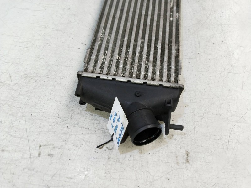 Recambio de intercooler para renault trafic caja cerrada (ab 4.01) 2.0 dci diesel cat referencia OEM IAM 93854162  