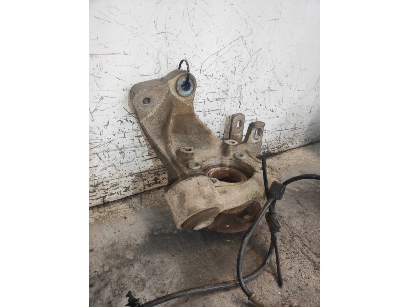 Recambio de mangueta trasera izquierda para audi s4 berlina (8e) 4.2 referencia OEM IAM   