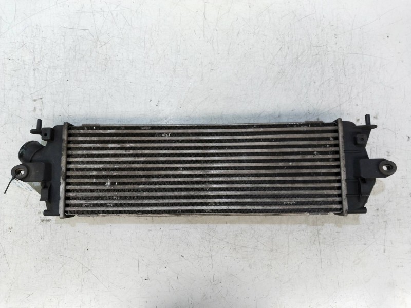 Recambio de intercooler para renault trafic caja cerrada (ab 4.01) 2.0 dci diesel cat referencia OEM IAM 93854162  