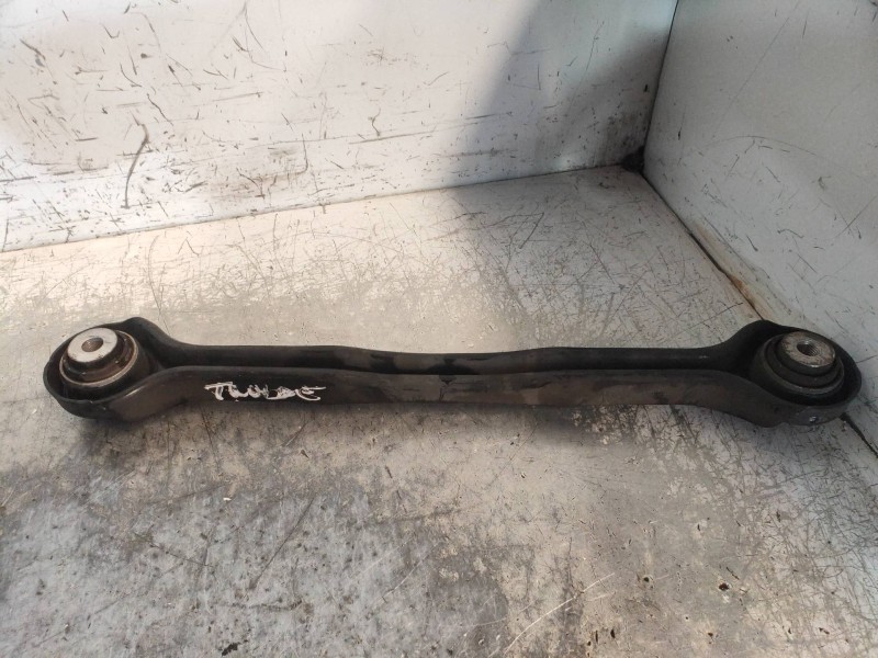 Recambio de brazo suspension superior trasero derecho para bmw serie 3 coupe (e92) 330i referencia OEM IAM 676347111  