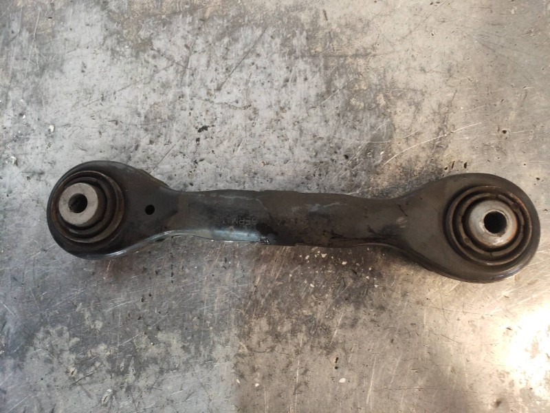 Recambio de brazo suspension superior trasero derecho para bmw serie 3 coupe (e92) 330i referencia OEM IAM 676542506  