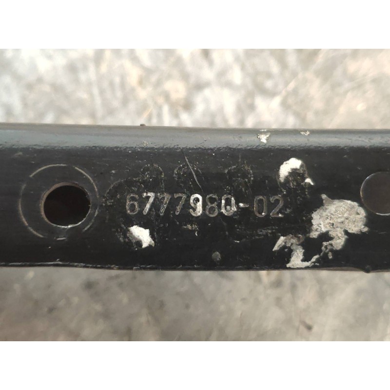 Recambio de brazo suspension superior trasero izquierdo para bmw serie 3 coupe (e92) 330i referencia OEM IAM 6777980  