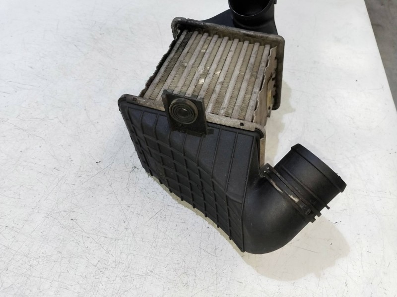 Recambio de intercooler para seat toledo (1l) 1.9 tdi referencia OEM IAM 1L0145805A 130020071F  Recambio de intercooler para seat toledo (1l) 1.9 tdi referencia OEM IAM 1L0145805A 130020071F