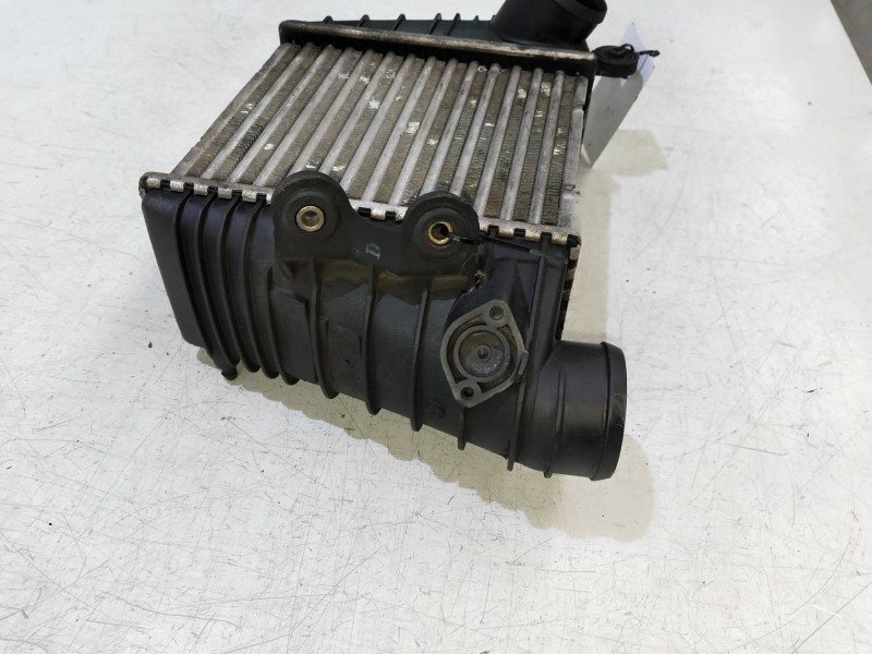 Recambio de intercooler para seat toledo (1l) 1.9 tdi referencia OEM IAM 1J0145805  