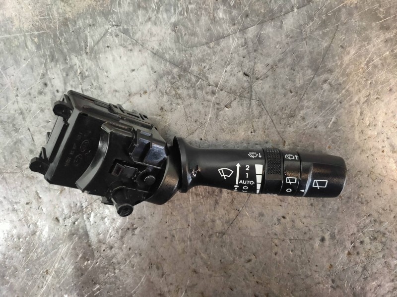 Recambio de mando limpia para kia cee´d sporty wagon active referencia OEM IAM 934201H550  