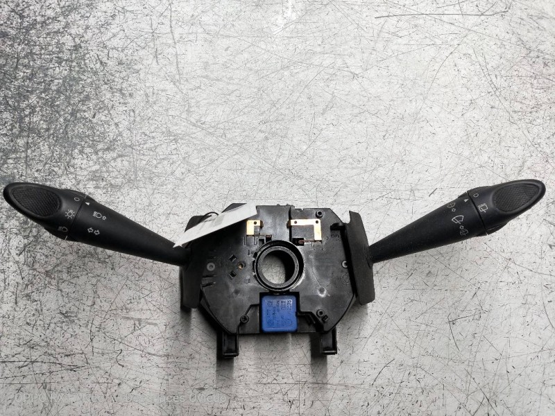 Recambio de mando luces para fiat bravo (182) jtd 105 / 100 suite referencia OEM IAM   