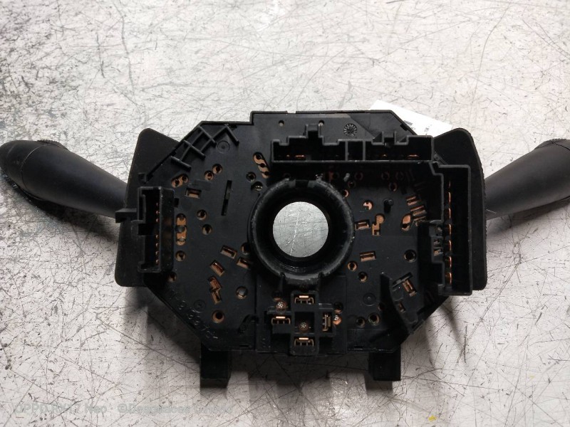Recambio de mando luces para fiat bravo (182) jtd 105 / 100 suite referencia OEM IAM   