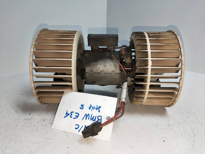 Recambio de motor calefaccion para bmw serie 5 berlina (e34) referencia OEM IAM 13288175  