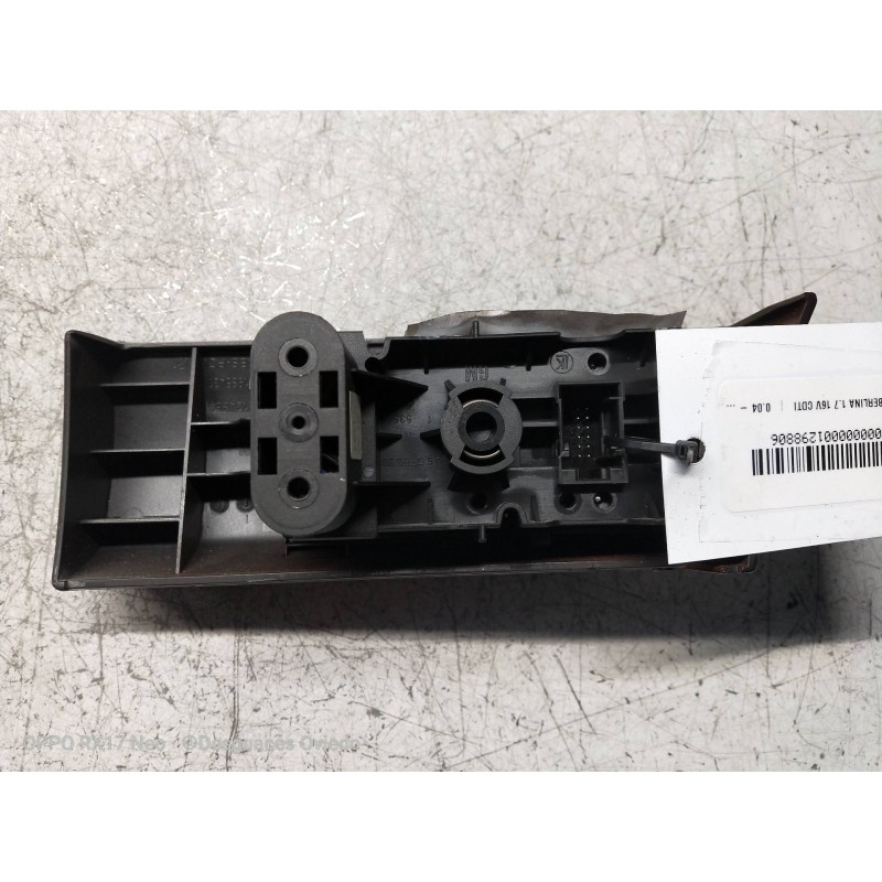 Recambio de mando luces para opel astra h berlina 1.7 16v cdti referencia OEM IAM 13100132  