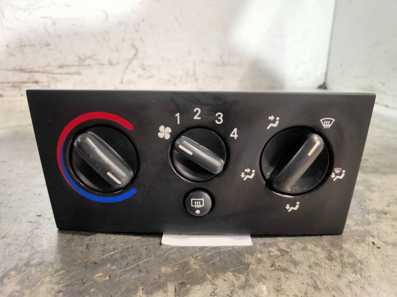 Recambio de mando calefaccion / aire acondicionado para opel meriva cosmo referencia OEM IAM 93329466  