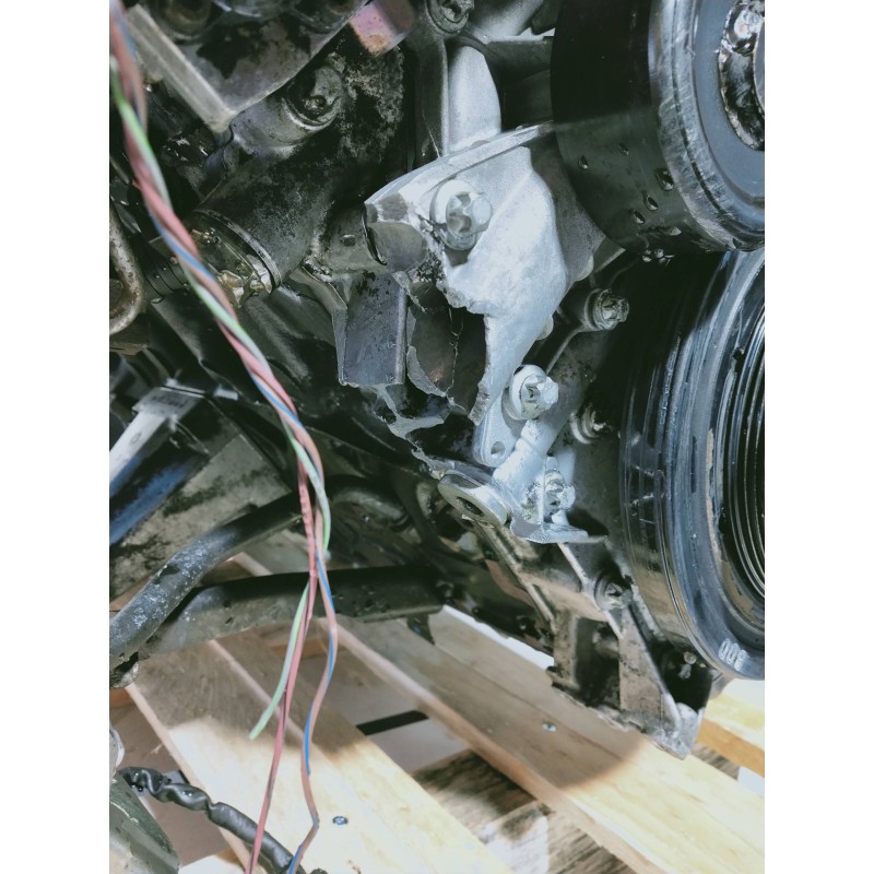 Recambio de motor completo para mercedes clase e (w211) berlina e 270 cdi (211.016) referencia OEM IAM 647961 30026702 BOSCH