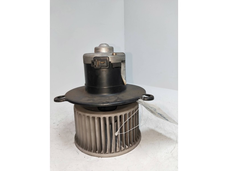 Recambio de motor calefaccion para bmw bertone 2.4 td referencia OEM IAM 1625003250  