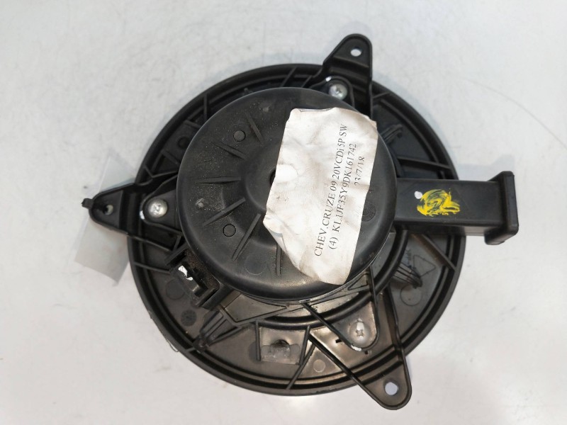 Recambio de motor calefaccion para chevrolet cruze station wagon ltz referencia OEM IAM A130870734 5242710201 