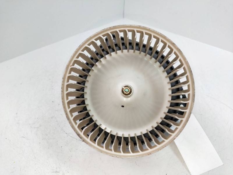 Recambio de motor calefaccion para chevrolet spark 1.0 cat referencia OEM IAM   