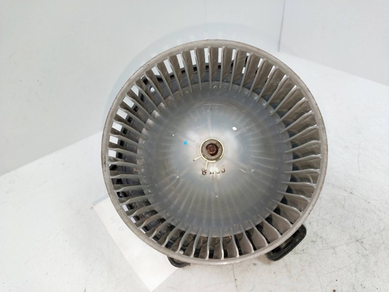 Recambio de motor calefaccion para chevrolet nubira wagon 2.0 diesel cat referencia OEM IAM 614470 8G21H2DJM 