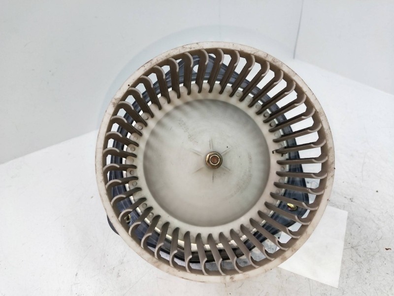 Recambio de motor calefaccion para daewoo nubira berlina 1.6 cat referencia OEM IAM 612993 2A18JDJM 