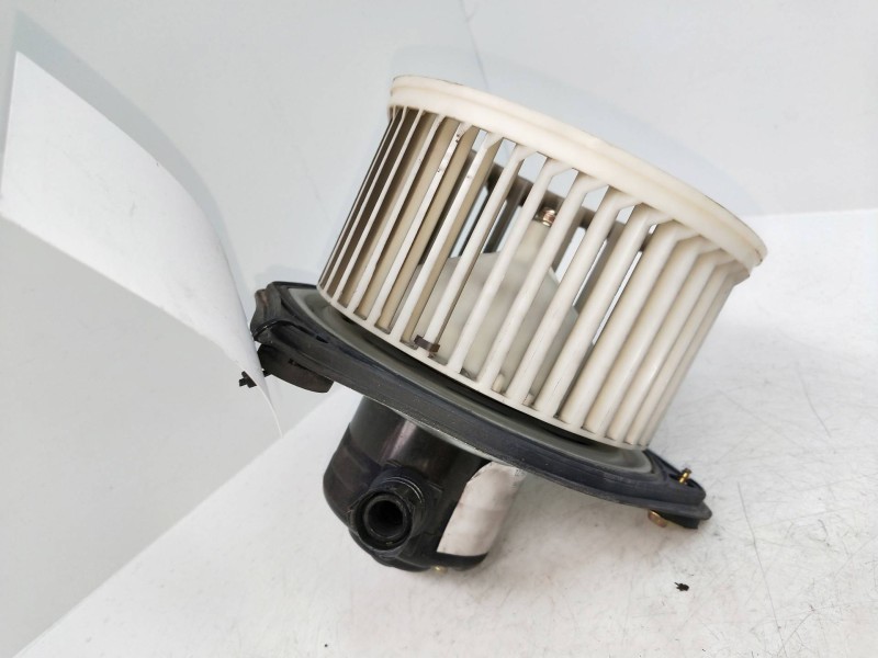 Recambio de motor calefaccion para daewoo nubira berlina cd referencia OEM IAM 612993 0D11JDJM 