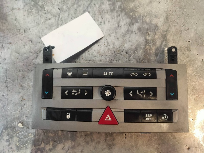 Recambio de mando calefaccion / aire acondicionado para peugeot 407 sw st confort referencia OEM IAM 96573322  