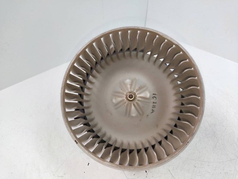 Recambio de motor calefaccion para daewoo tacuma referencia OEM IAM 613353  