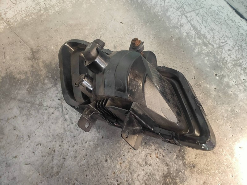 Recambio de faro antiniebla derecho para kia cee´d sporty wagon active referencia OEM IAM   