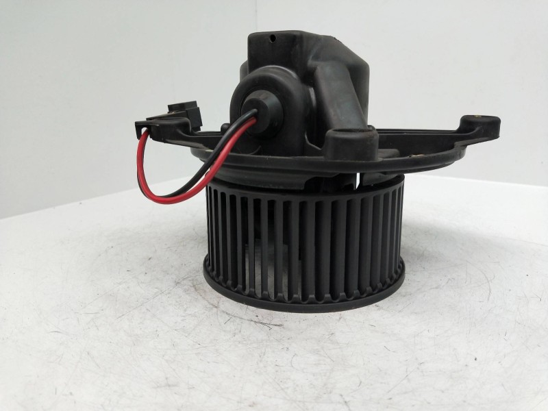 Recambio de motor calefaccion para chrysler pt cruiser (pt) 1.6 16v cat referencia OEM IAM 985201Q  