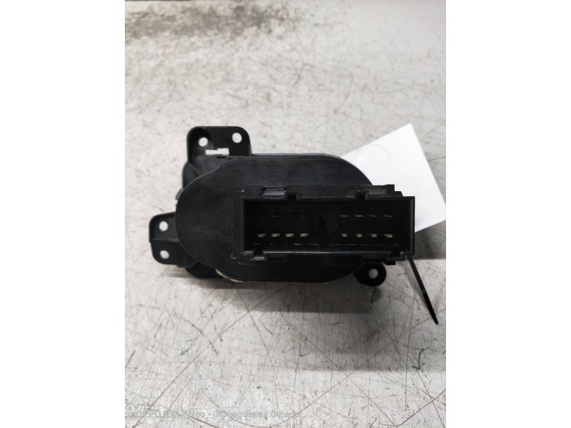 Recambio de mando luces para ford fiesta (cbk) 1.4 tdci cat referencia OEM IAM 2S6T13A024CB  