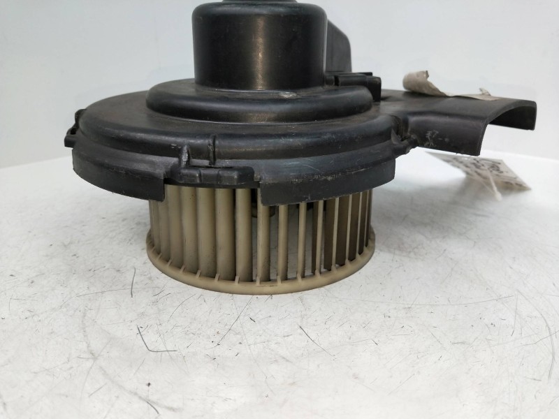 Recambio de motor calefaccion para citroen ax 1.4 (150d / k1b) referencia OEM IAM 8290411  