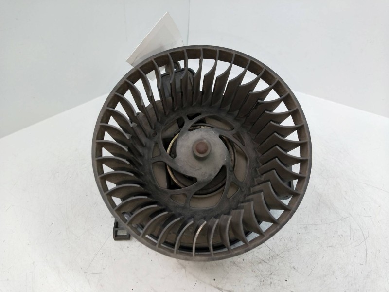 Recambio de motor calefaccion para citroen berlingo 1.9 1,9 d sx modutop familiar referencia OEM IAM G2025459 030666P M49030668Q