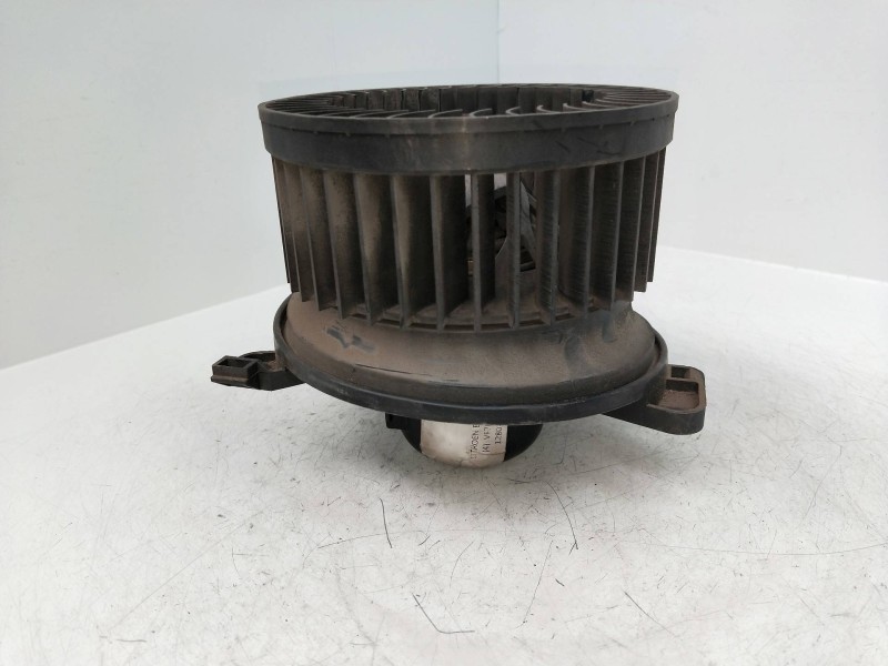 Recambio de motor calefaccion para citroen berlingo 1.9 1,9 d sx modutop familiar referencia OEM IAM G2025459 030666P M49030668Q