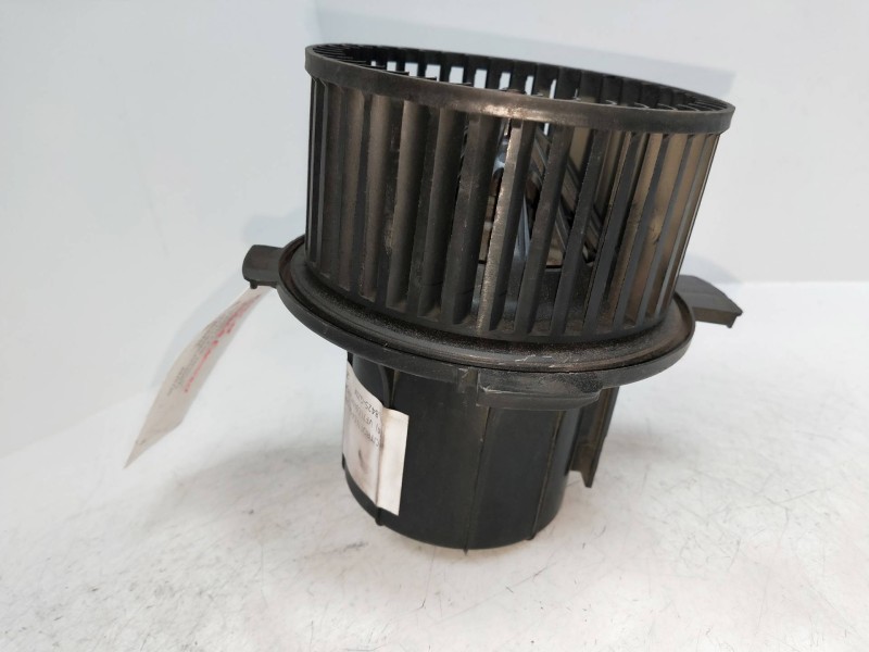 Recambio de motor calefaccion para citroen c4 berlina cool referencia OEM IAM U2331001  