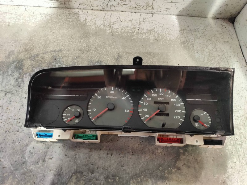 Recambio de cuadro instrumentos para citroen xantia berlina 1.9 d x referencia OEM IAM 96135757 09021029902 
