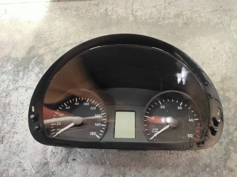 Recambio de cuadro instrumentos para mercedes sprinterii caja cerrada (desde 01.06) 209/211/213/215  cdi (906.611/613) referenci