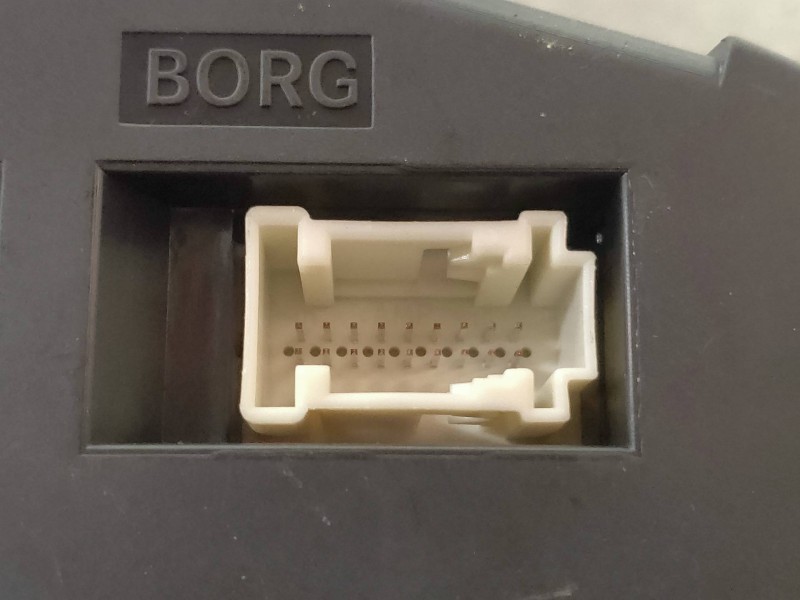 Recambio de cuadro instrumentos para mercedes sprinterii caja cerrada (desde 01.06) 209/211/213/215  cdi (906.611/613) referenci