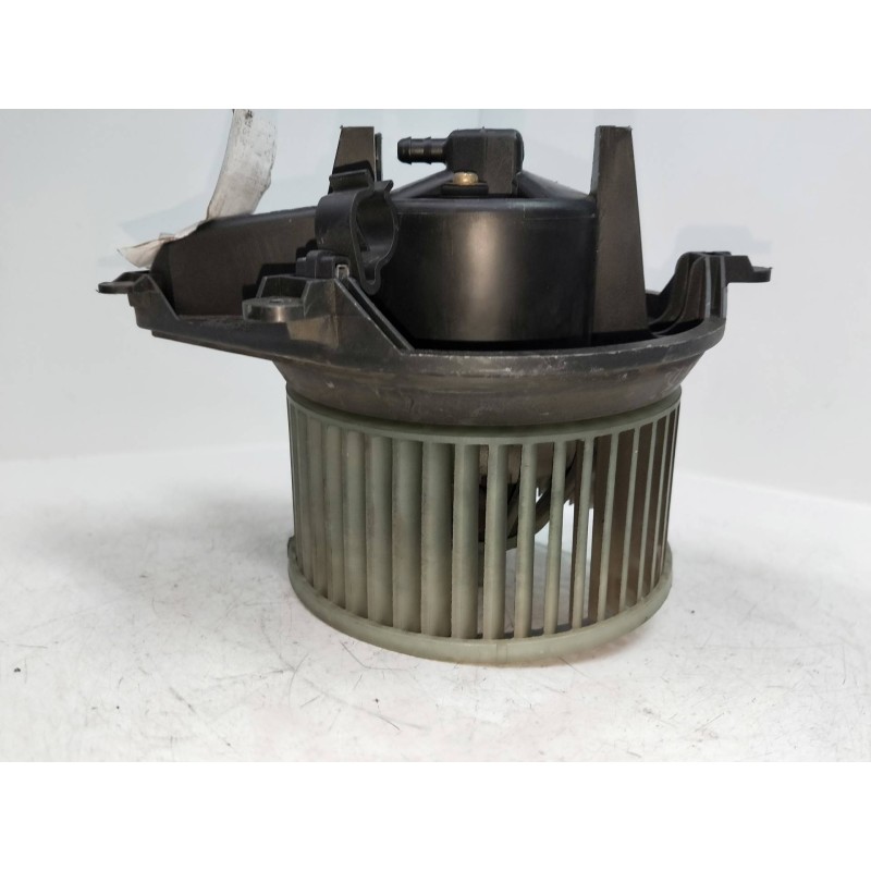 Recambio de motor calefaccion para citroen xsara berlina 2.0 hdi sx (80kw) referencia OEM IAM 740471233F 210681233F 01