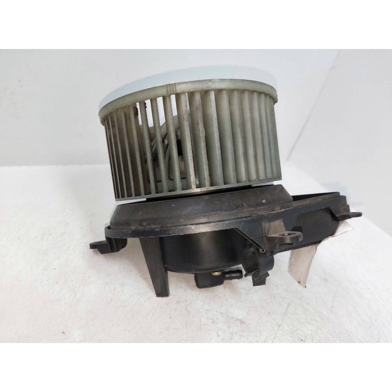 Recambio de motor calefaccion para citroen xsara berlina 2.0 hdi sx (80kw) referencia OEM IAM 740471233F 210681233F 01