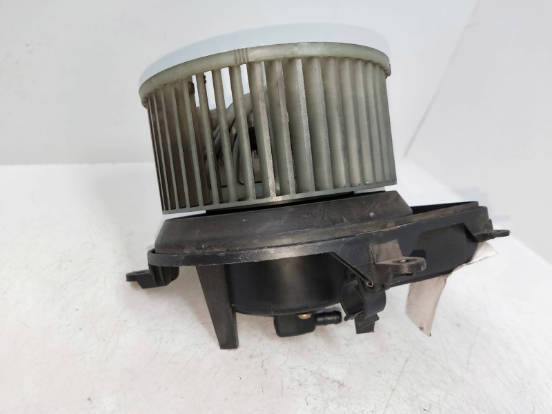 Recambio de motor calefaccion para citroen xsara berlina 2.0 hdi sx (80kw) referencia OEM IAM 740471233F 210681233F 01