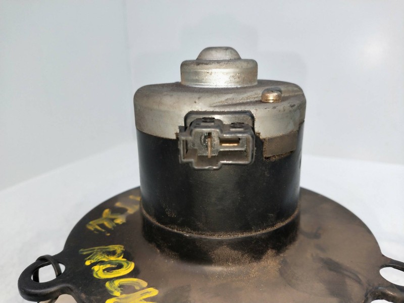 Recambio de motor calefaccion para daihatsu rocky 2.8 td referencia OEM IAM 1625003250  