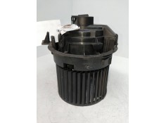 Recambio de motor calefaccion para dacia sandero 0.9 tce cat referencia OEM IAM 109038B 52AC  2