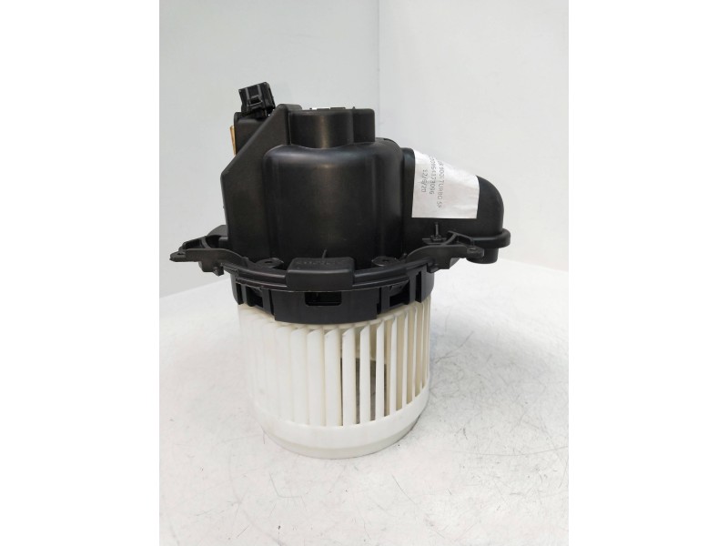 Recambio de motor calefaccion para dacia sandero stepway comfort referencia OEM IAM 5P3730100  