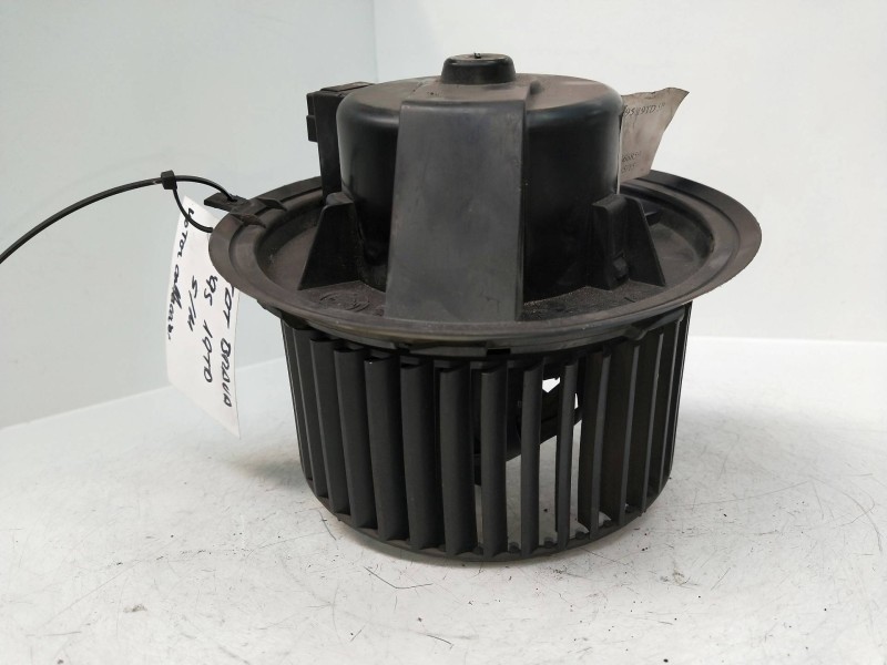 Recambio de motor calefaccion para fiat brava (182) 1.9 turbodiesel referencia OEM IAM   