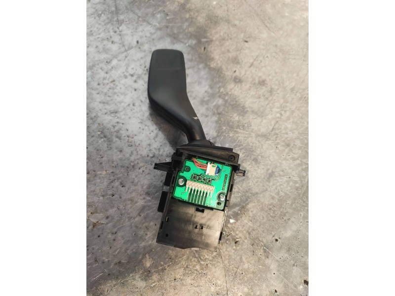 Recambio de mando luces para ford mondeo ber. (ca2) ghia referencia OEM IAM 6G9T13335BD  