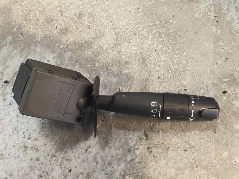 Recambio de mando limpia para citroen xantia berlina 1.9 d x referencia OEM IAM 96132773ZL  