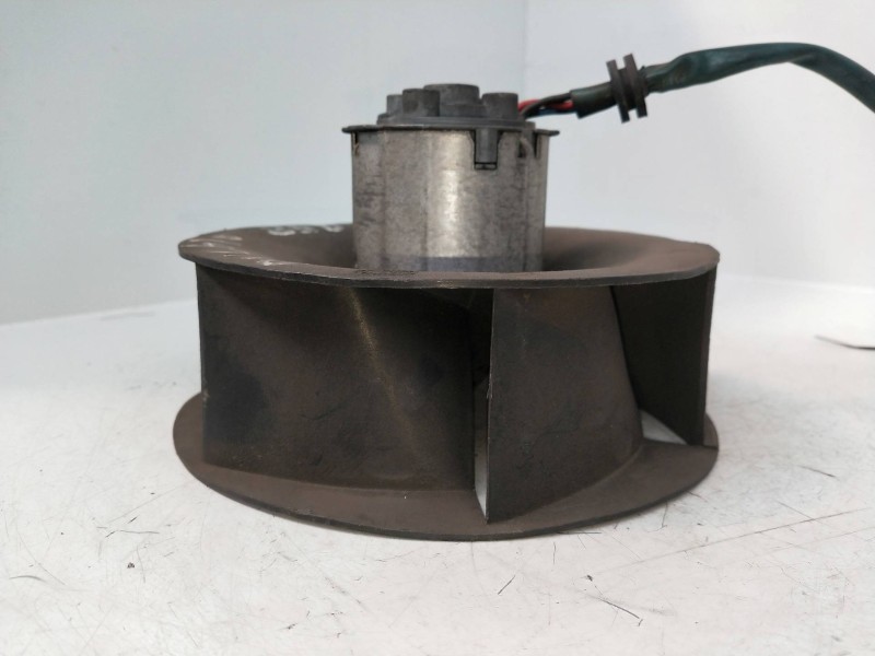 Recambio de motor calefaccion para fiat ducato caja cerrada (290 desde 08.90) referencia OEM IAM 16517504   Recambio de motor calefaccion para fiat ducato caja cerrada (290 desde 08.90) referencia OEM IAM 16517504