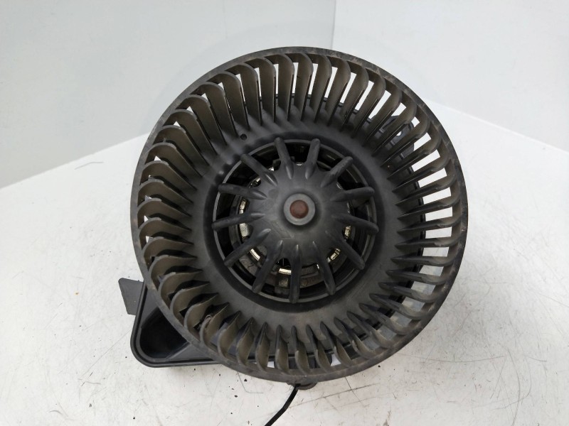 Recambio de motor calefaccion para fiat idea (135) 1.9 multijet dynamic plus referencia OEM IAM 141730600  