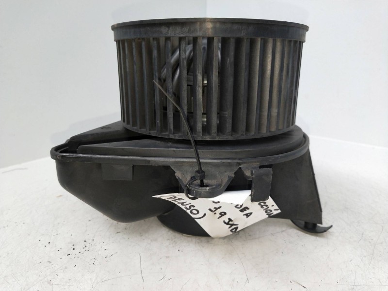 Recambio de motor calefaccion para fiat idea (135) 1.9 multijet dynamic plus referencia OEM IAM 141730600  