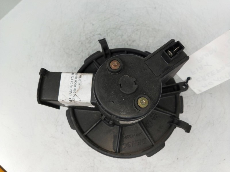 Recambio de motor calefaccion para fiat panda (169) 1.2 cat referencia OEM IAM 5A0231000  