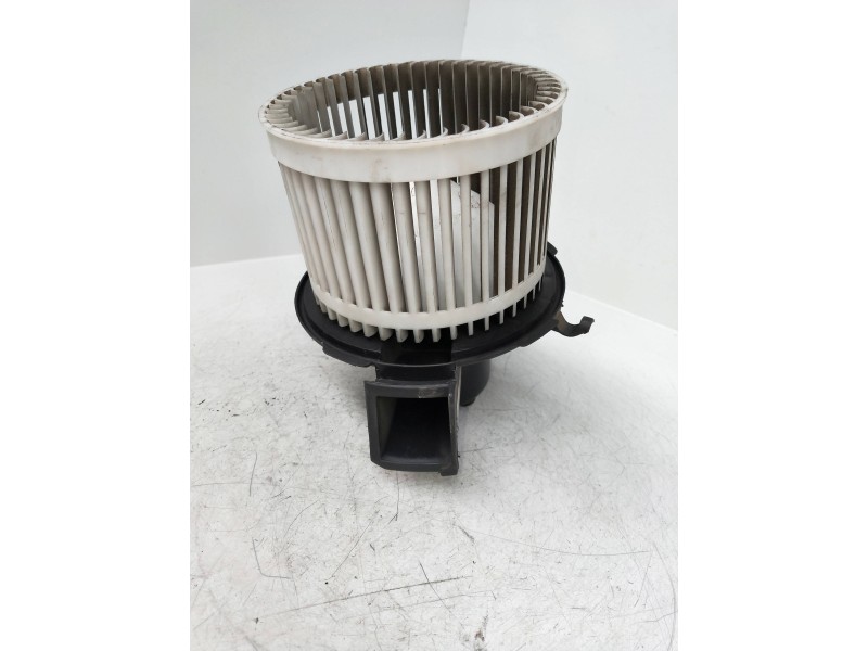 Recambio de motor calefaccion para fiat panda (169) 1.2 cat referencia OEM IAM 5A0231000  